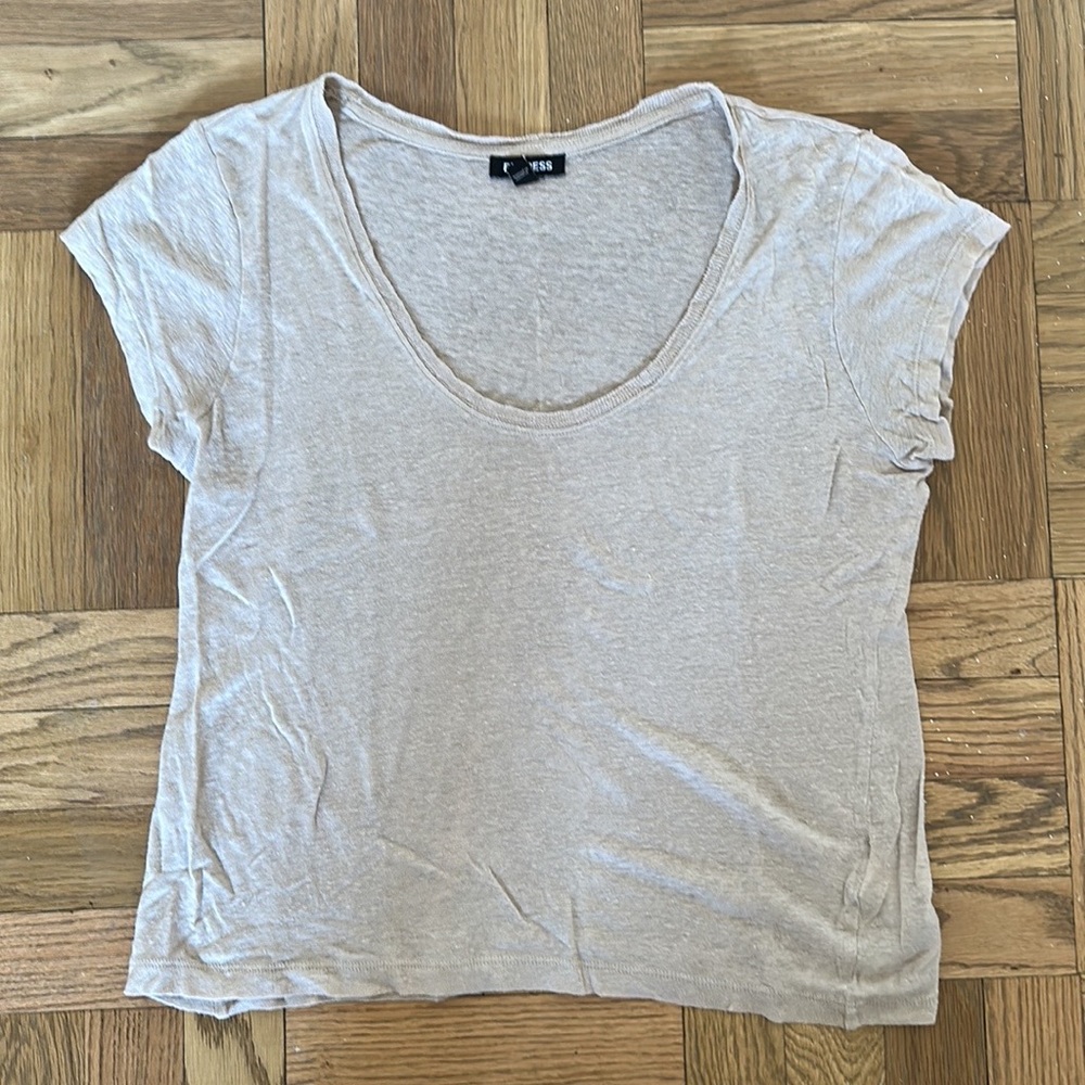 EUC Express Beige Tee